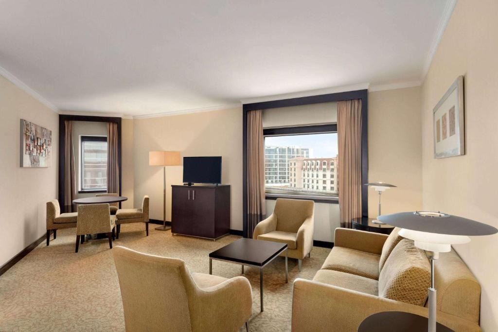 Ramada Plaza by Wyndham Dubai Deira image 14